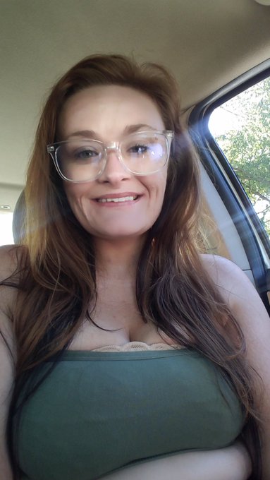 Good morning yall. Please come check out your girls page. Dont forget to like all my photos and videos<a href="/tag/phmodelcontest"class="tags"><span>#phmodelcontest</span></a>