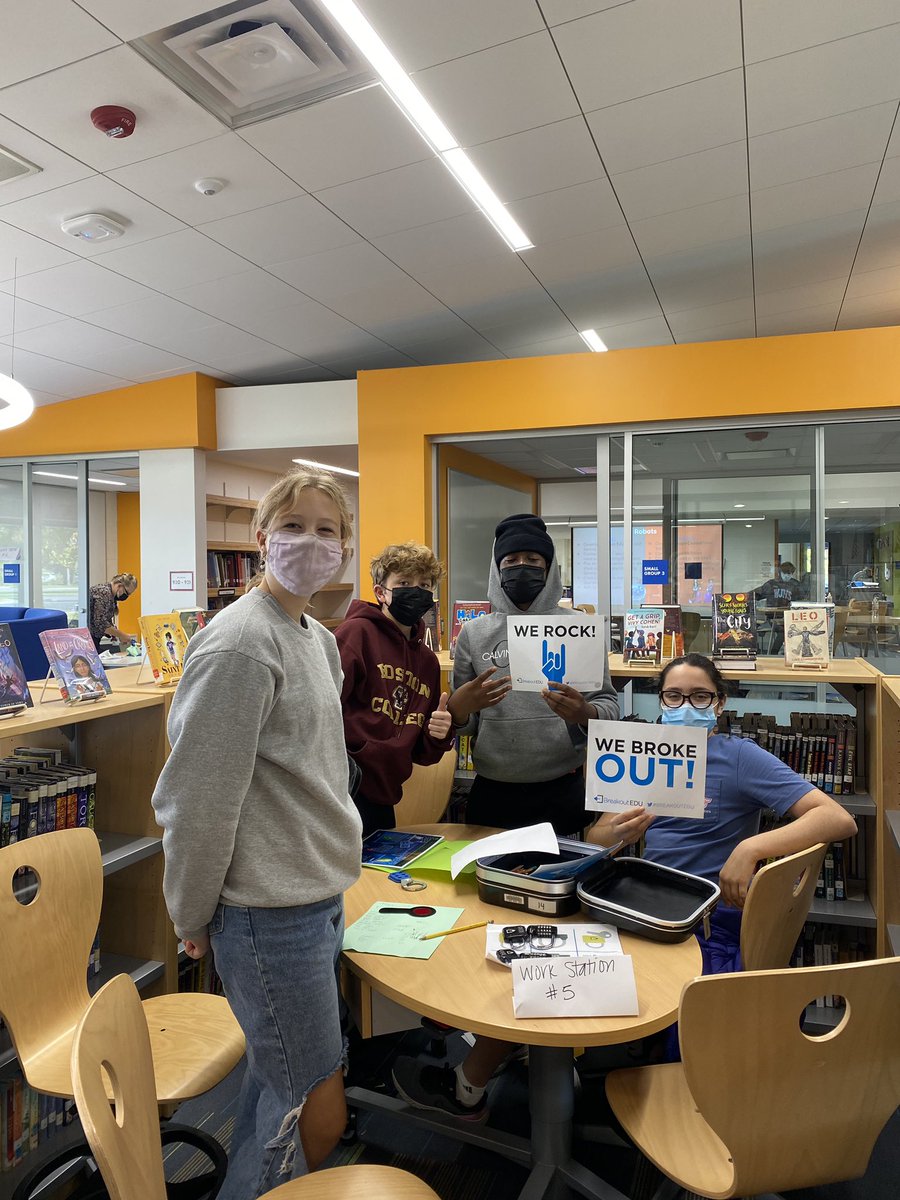 cbridge384's tweet photo. Phew, that was close. The world as we know it almost came to an end! These 8th students put their argument writing knowledge to the test to save the world from rebellious AI robots in @breakoutEDU!  @MrBoeckman @HawkWolf39 @Wilmette39 #The6Cs #LearningCommons  #criticalthinking https://t.co/ZVDSH2SpvC