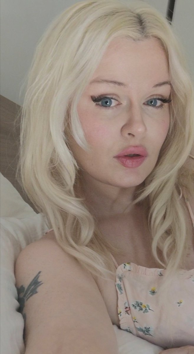 Tripp (@trippgirrl) on Twitter photo 