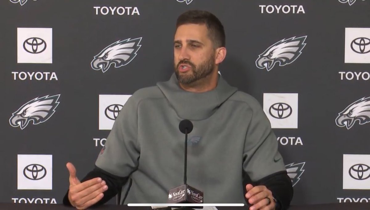 PHLEaglesNation's tweet photo. Nick Sirianni says his message to the team was “Even if the results aren’t showing, there is growth under the soil,” and that everyone in the building needs to be “fertilizer” for the #Eagles flower to boom. Nick says he showed the team pictures of flowers in the team meeting. https://t.co/QFuPtRdB5D