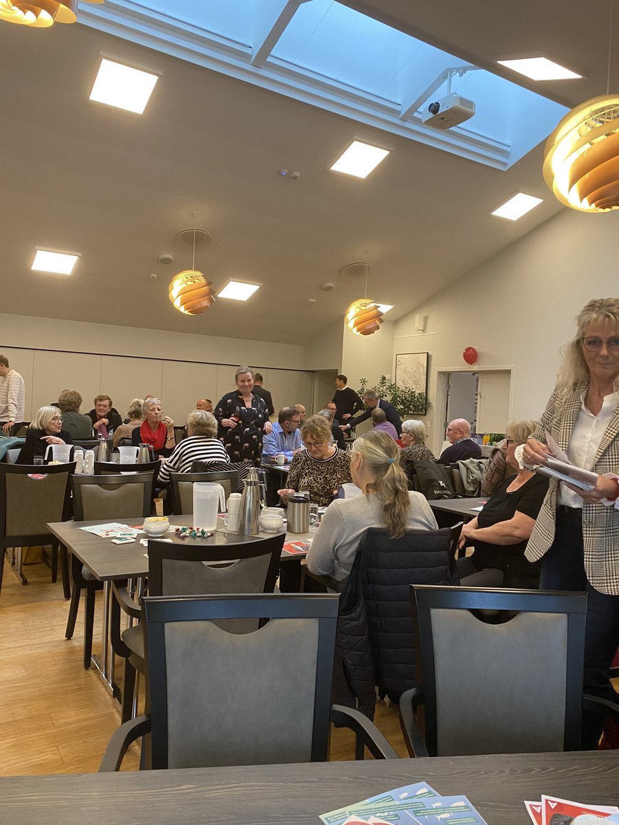 Ejner K Holst FH tweet media