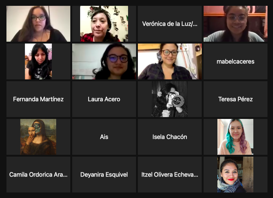 ChicaPoderosaMX's tweet photo. ¡Gracias a las poderosas que nos acompañaron en las primeras sesiones de #NarrativasPoderosasLab💖 con @eynelpilatowsky @andrea_arzaba y @Vargas_M14! Esta semana vienen más aprendizajes por compartir sobre periodismo digital😉💻 #JuntasMejores https://t.co/63C1DzyZqu