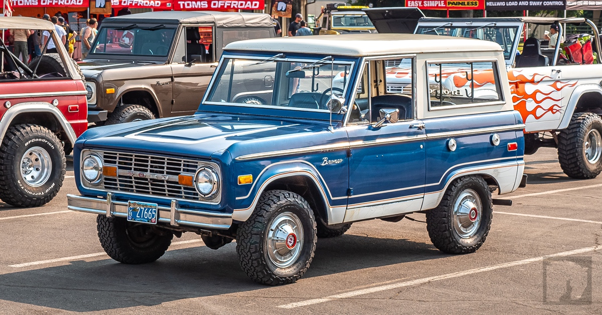 tomsoffroad76's tweet photo. This uncut Bronco is what dreams are made of.
#tomsoffroad #rockandroll #showandshine #bronconation #fordbronco #classicfordbronco #earlybronco #vintagefordbronco #fordbroncodaily #fordbroncocustombuild #broncobuilder #fordbroncolife #customfordbronco #uncutbronco https://t.co/FRoIX6uVTn