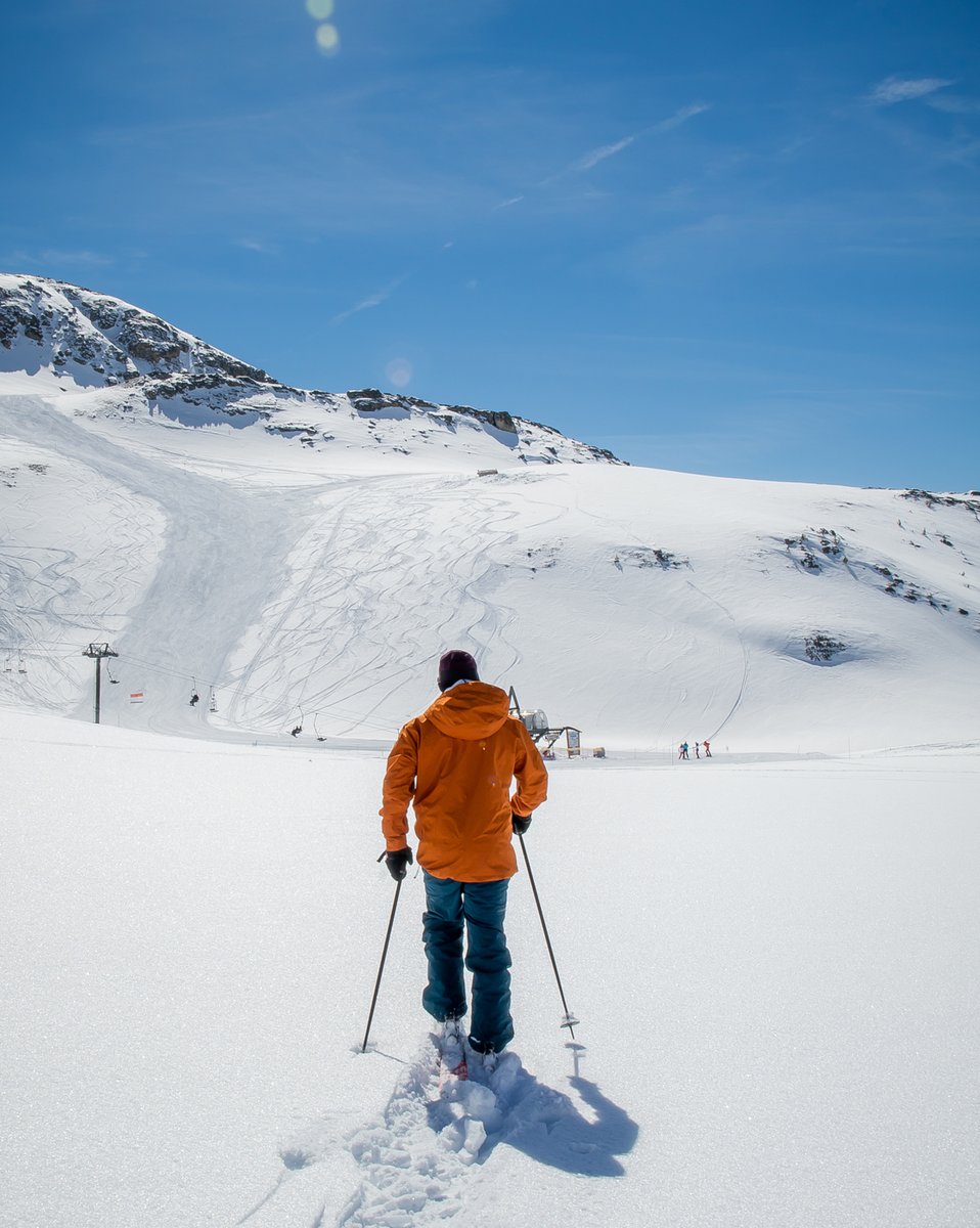 After the first snowflakes at Aussois we are even more exited to hit the slopes than before!  Download the Aussois app to stay updated on slope and lift status, weather forecast, webcams, snow reports and much more!

📸 @stationaussois