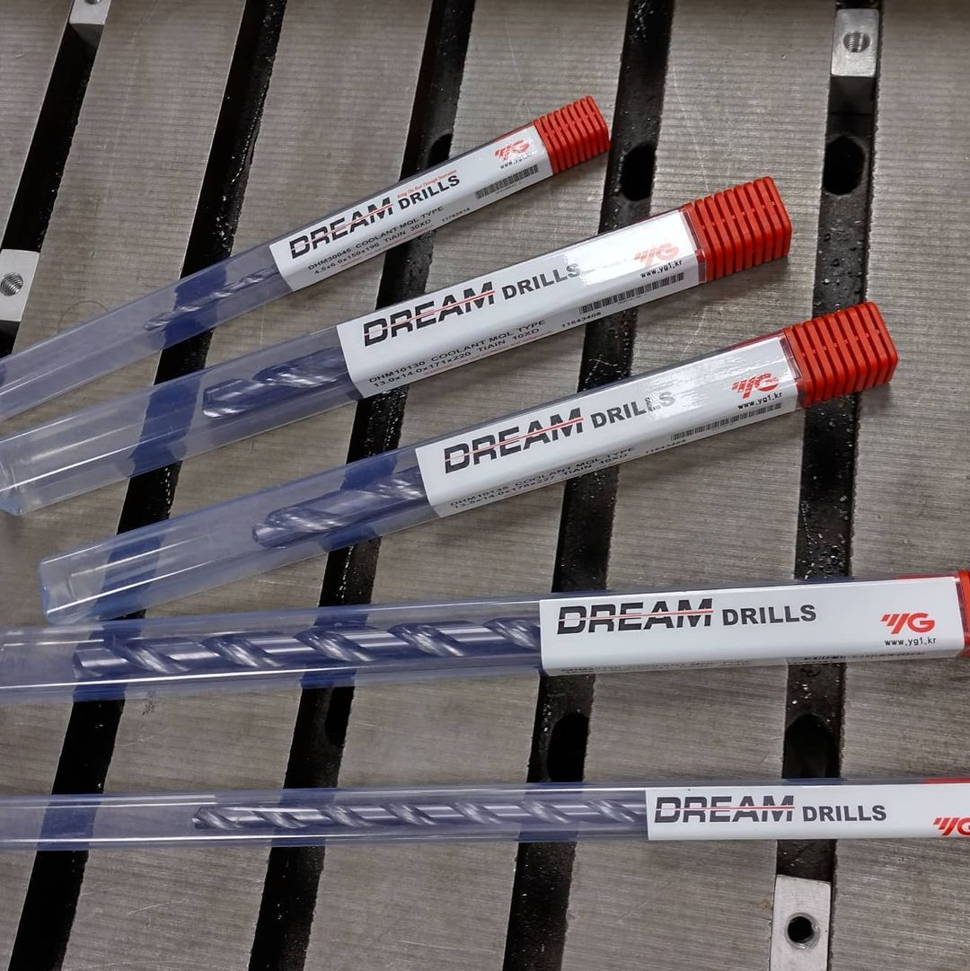 Cutwel's tweet image. Nice to see one of our customers receiving some of our YG-1 Through Coolant Carbide Dream Drills!

They've also given them a try and said "they are a dream to use"...

View Online: bit.ly/318EUsA

#performancedelivered #cncmachining #cncmanufacturing #ukmfg #drilling