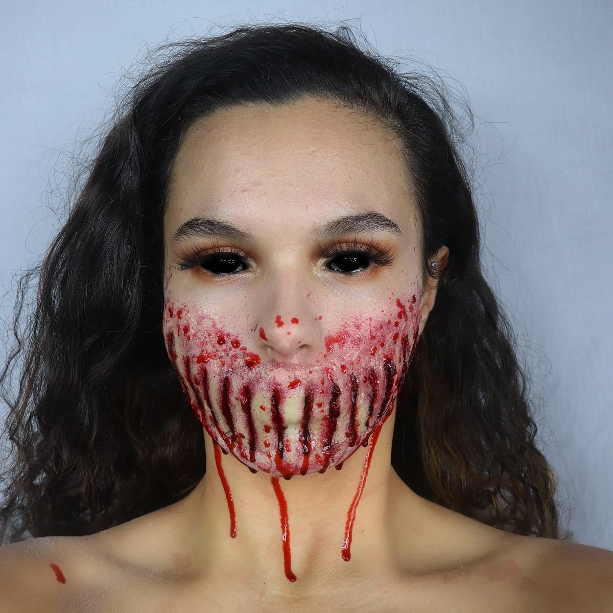 lauralindecise's tweet photo. Make-up Halloween  
Rt et j'aime apprécié
IG https://t.co/QmDpFRuTsO
Tiktok https://t.co/jEaAasJ886 https://t.co/DvIm2hfh27