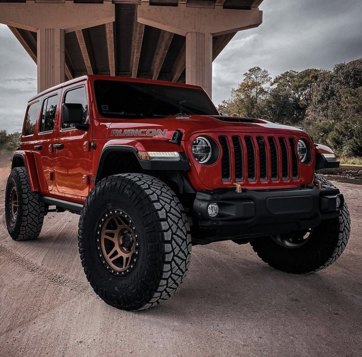 #WildernessWednesday <a href="/JKU_VENOM/">VENOM</a> <a href="/Mission22/">Mission 22</a>  <a href="/Legendary1941/">Legendary 1941</a>   <a href="/big_jeep_family/">Big Jeep Family</a> <a href="/c_kurzman/">Chris</a> <a href="/BIGROBNYPDPIZZA/">BIG ROB'S NYPD PIZZA</a> @pokeinajeep @wve1022  <a href="/XBullofficial/">X-Bull official</a> <a href="/JeepsGreen/">GreenJeepsOnly</a> <a href="/rpx53/">Rod O|||||||O</a> @cyn2573 <a href="/jeep/">Jeep</a> <a href="/KrawlAmerica/">Krawl America®OlllllllO</a> @Jeephoodshots <a href="/rfduval96/">Robert Duval</a> <a href="/JohnsJeepGarage/">John’s Jeep Garage</a> <a href="/JosephPallotta/">Joseph Pallotta #DontTouchTheWalls</a> <a href="/H8Roads/">H8Roads</a> <a href="/jeep/">Jeep</a>  <a href="/emssherill/">Sherill E. Howell</a>