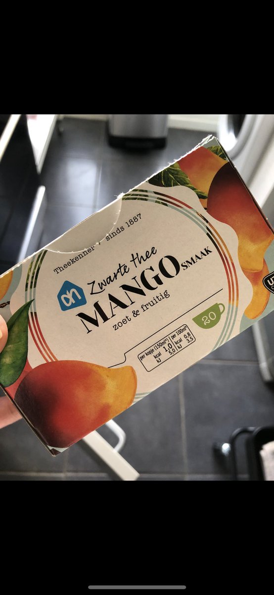 joysi79's tweet photo. @albertheijn helemaal verslaafd aan jullie 🥭 thee, maar kom net tot de ontdekking dat deze niet meer in de schappen ligt 😱 en zijn thuis helemaal door de voorraad heen 🥺. Hoe kom ik nog aan deze thee? https://t.co/ohFxgXnN8P