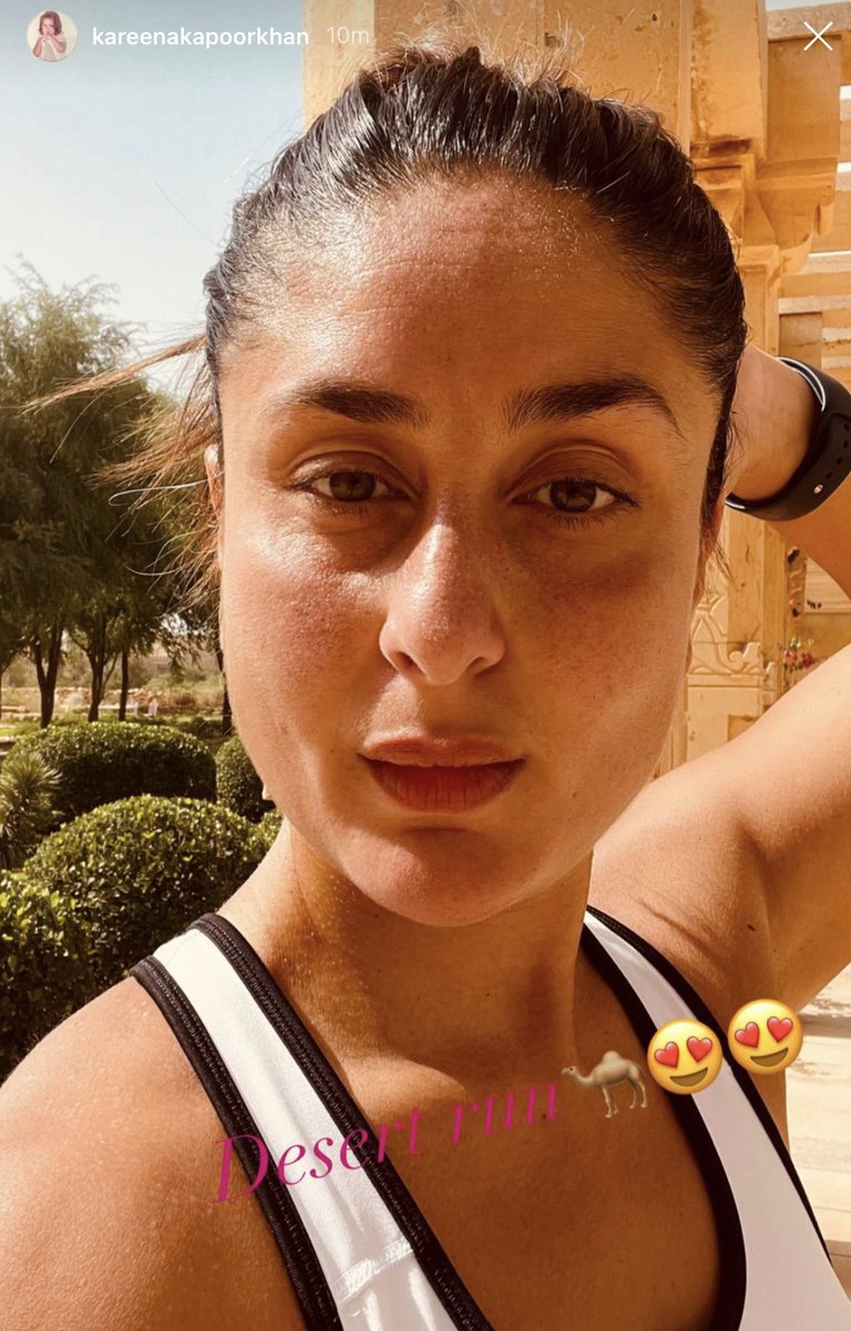 Kareena Kapoor Pron Imeag Video Xxx - Kareena Kapoor posts photo of toddler Jeh trying out 'yoga' in Jaisalmer |  People News | Zee News