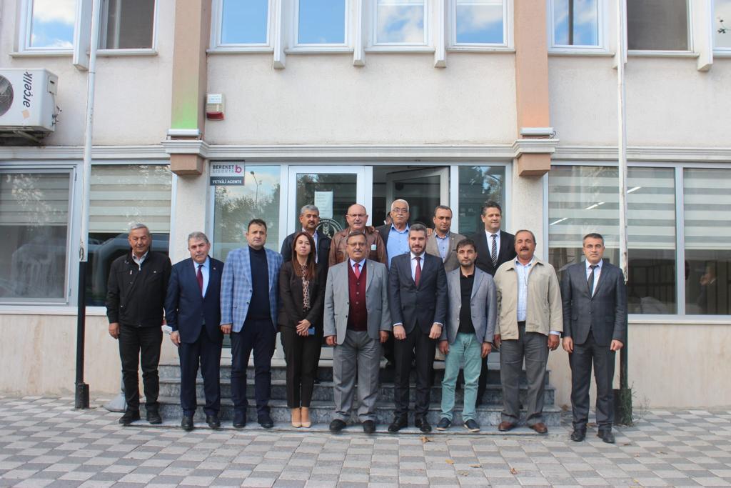 #TarımKredi Merkez Birliği Yönetim Kurulu Başkanı Köksal Kacır, Merkez Birliği Yönetim Kurulu Üyeleri ve Denetçilerle birlikte Tekirdağ Bölge Birliğini ziyaret etti; Bölge Birliğine bağlı Kuleli Tarım Kredi Kooperatifinin yeni hizmet binasının açılış törenine katıldı.