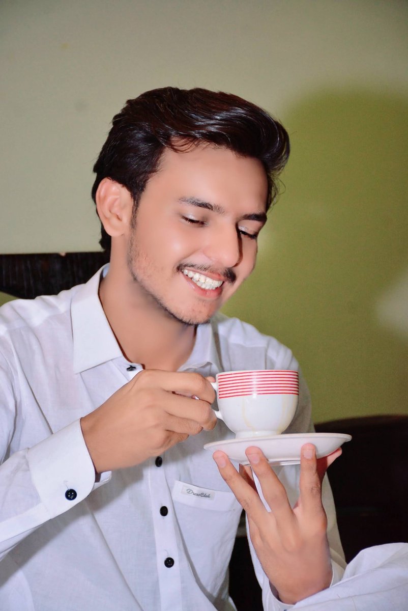 SadamNohri7's tweet photo. ہر چیز ایک حد میں اچھی لگتی ہے
ایک چائے ہے جو بے حد اچھی لگتی ہے 💙
#Chaaye🍵
#love https://t.co/cKZmoP00BO