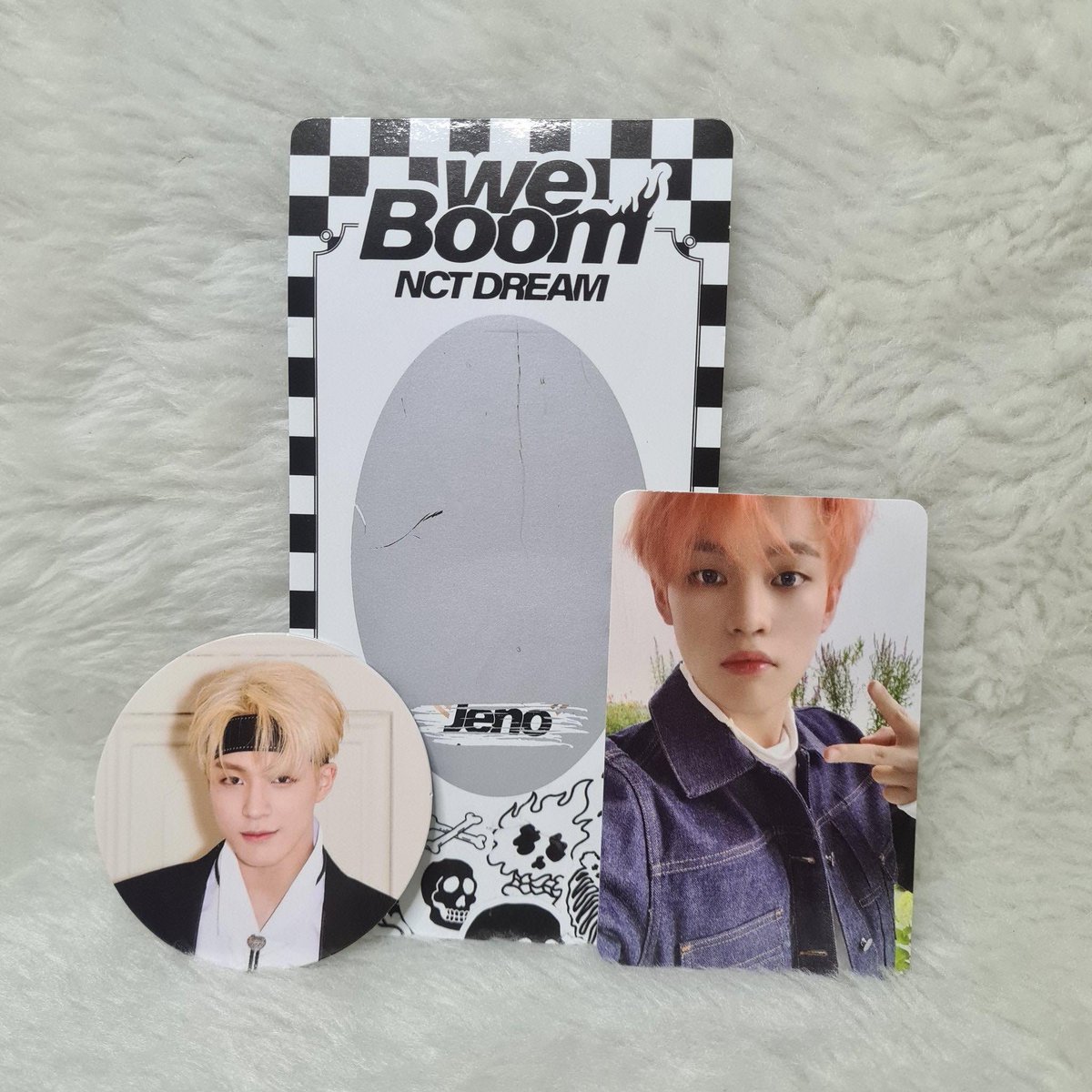 byul_laboratory's tweet photo. [ #ByulLab_ONHAND  #ByulLab_SALE ]

‼️WTS/LFB [PH ONLY]‼️ 

NCT DREAM - We boom Scratch and Circle Card (JENO) [SET] 
🧪 PHP 270 + LSF

NCT DREAM - We boom Photocard (CHENLE) 
 🧪 PHP 280 + LSF

🛒 https://t.co/yECydDtoSe

💎🥨🦁🌻🍑 https://t.co/JKxNHELcCb