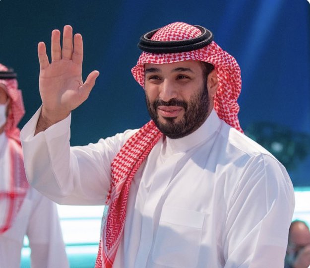1_omsaad's tweet photo. حلق بدارنا فوق السحاب 
كل مازدنا علو 
زاد من حولن نبح الكلاب https://t.co/Dh57W5T0u3