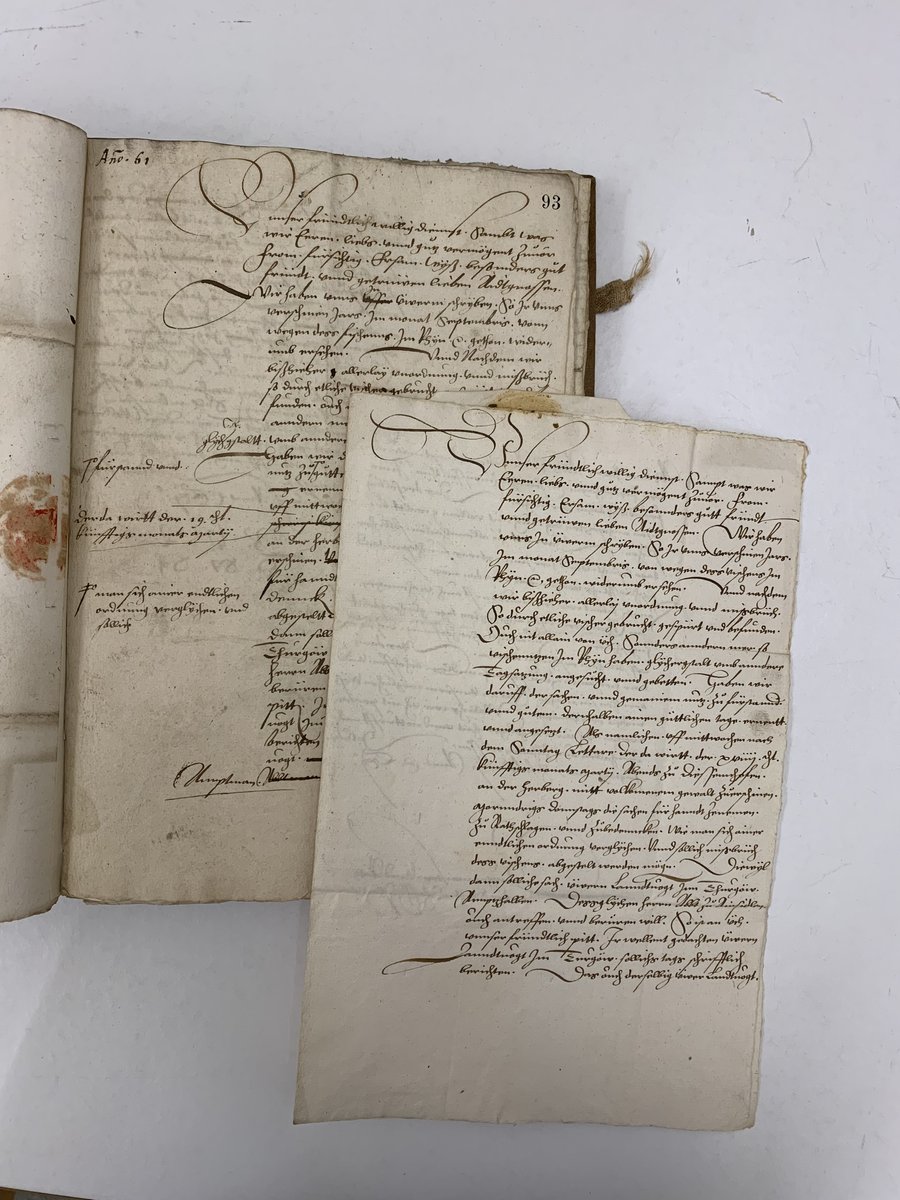 Auch Profis schreiben Entwürfe! Im Februar 1561 schrieb Schaffhausen an Zürich, man müsse die Ordnung für die Fischer im Rhein neu verhandeln. Entwurf und verschickter Brief haben sich beide erhalten, zwar im selben Archiv, aber in verschiedenen Beständen. (SSRQ SH I/3)