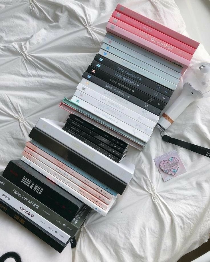 christaline_'s tweet photo. SEALED ALBUM OF CHOICE 🎀
or CASH $20 | ₱900 | 280.000 IDR

• RT, follow me &amp; reply done 

end 24 hrs, worldwide. https://t.co/gX4UTwDEUX