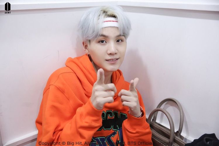cristiaanaa13's tweet photo. So proud of you Yoongi! @BTS_twt
CONGRATS SUGA
#SUGAHot100ComposersBBJapan
#SUGAHot100LyricistsBBJapan https://t.co/OIuP1D9zyL