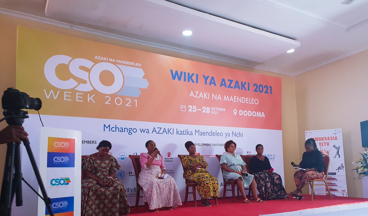 Twaweza_NiSisi's tweet photo. Tunaomba serikali, ulinzi shirikishi na polisi kuendelea kutusaidia kutokomeza ukatili wa kijinsia - Agnes, mkazi wa #Kigoma 

#ChangeNiSisi
#CSOWeek2021 https://t.co/OFIDIz1qAQ