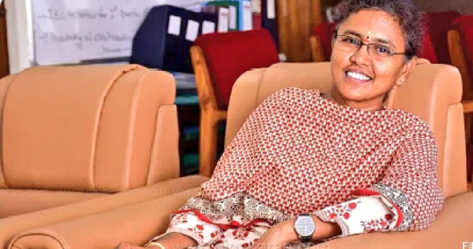 कर्मठता से कायम की पहचान हैं पी.अमुधा thefameindia.comकर्मठता-से-कायम-की-पहचान-हैं-पी.अमुधा 
#PAmudha #Thefameindia #fameindia #AsiaPost #IAS