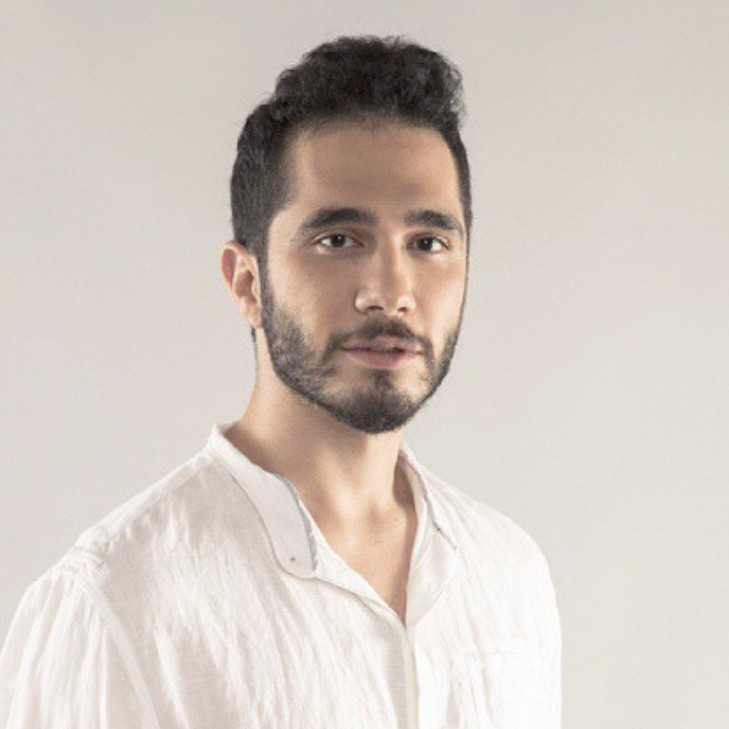 GiustoGroup's tweet photo. It's been a while now, but is the moment to introduce the first #PhD student of the team: Enis Oguzhan Eren @intoguzhan came in March from Turkey and he is developing new materials and artificial SEI layers for #sodium #ion #batteries. #MPIKG #Battery #research @MpiciPotsdam https://t.co/eScX0LkEKM