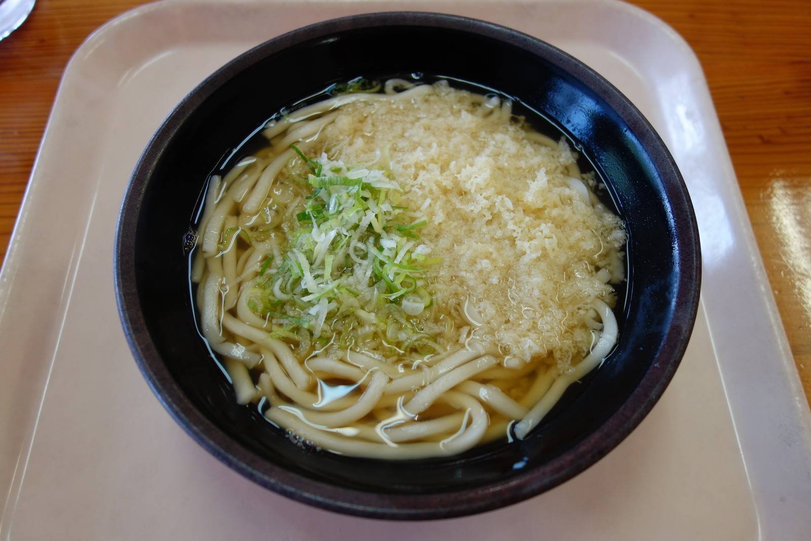 本店の旅 飲食チェーン店探訪アカウント きっちょううどん １号店 清武店 宮崎 宮崎うどんの歴史は長く 数多くの うどん屋が宮崎県内には存在する そんな長い歴史のある宮崎うどんの中で チェーン展開している店舗のひとつが きっちょううどん