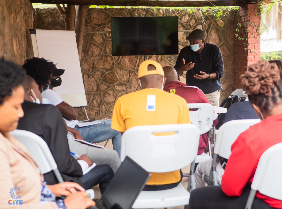 citezw's tweet image. #AsakheFilmFestival Transitional Justice training workshop.

#Asakhe
#PowerofMemory
@Gukurahundizim