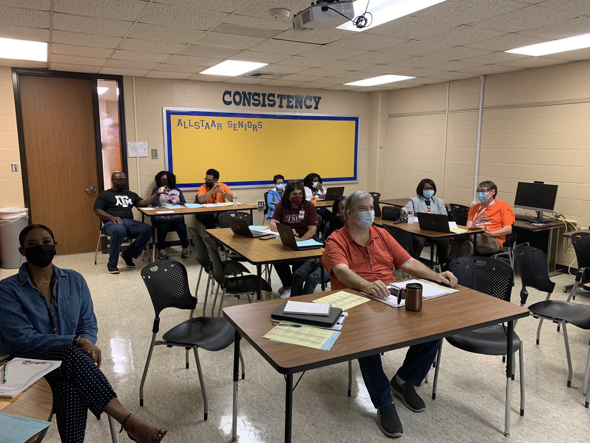 DonaldEducator's tweet image. #Elevation &amp;amp; #InstructionalStrategies for our #EmergingBilinguals exceptional modeling @MeierMath @osuffle_esl #StructuredConversations - QSSSA/Turn&amp;amp;Talk @NimitzHS_AISD @WarfordMatt @KatyRoede @XMRaldine @EarlieXwilliams @anyancy13 @drgoffney @tdavis_aldine @AldineSTEM @stredit