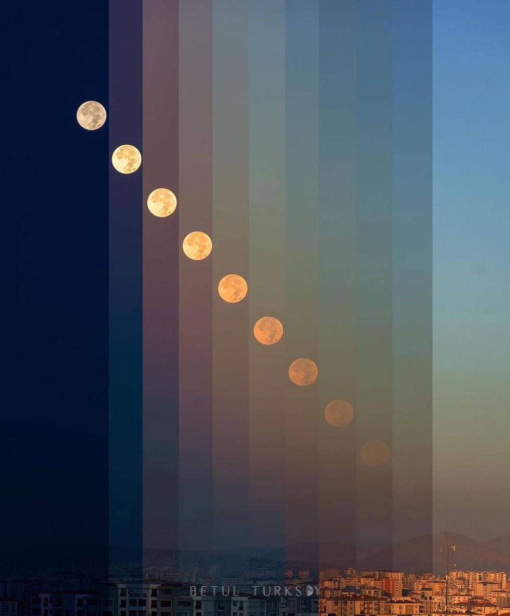 astrophotosnap's tweet photo. Full Moon at sunset, Oct 21st, 2021 https://t.co/frw3TXOv3M