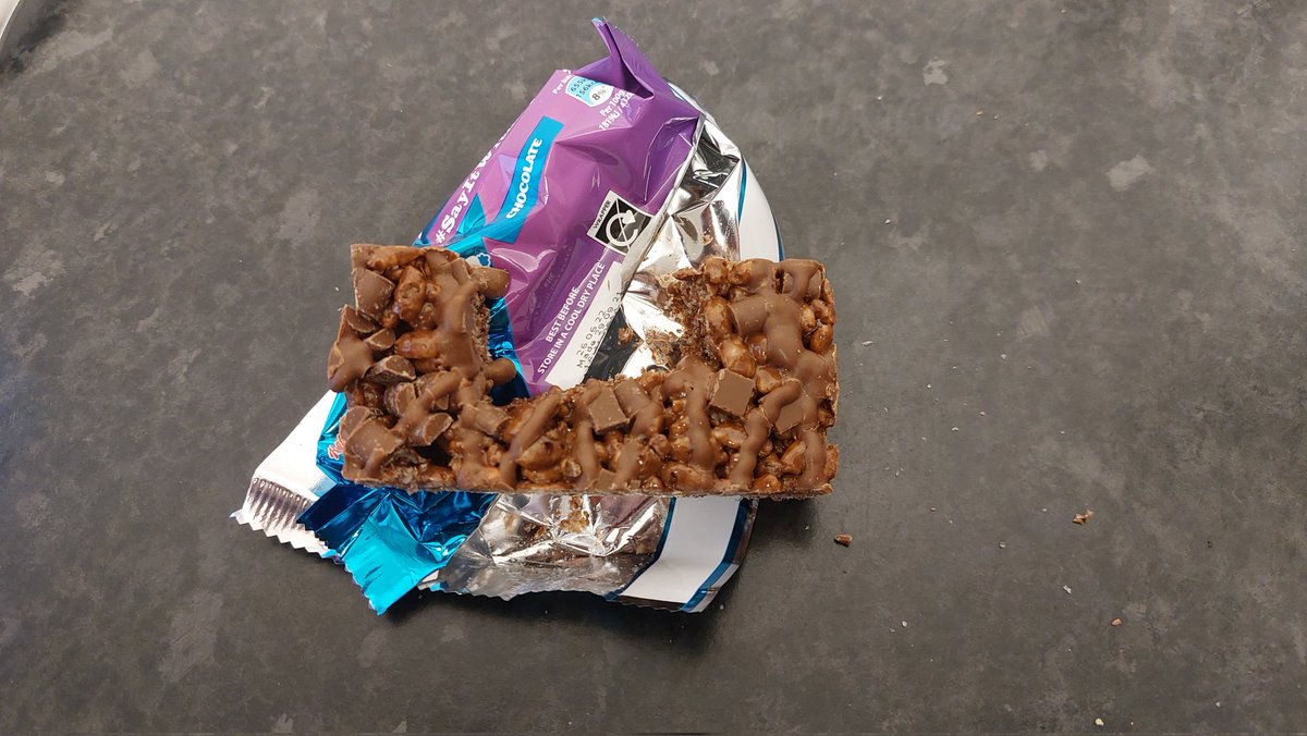 GeorgePeggie's tweet photo. @KelloggCompany  I've been cheated. This is against the rules.
I want a lifetime supply 
Thanks https://t.co/0YRYLQljvH