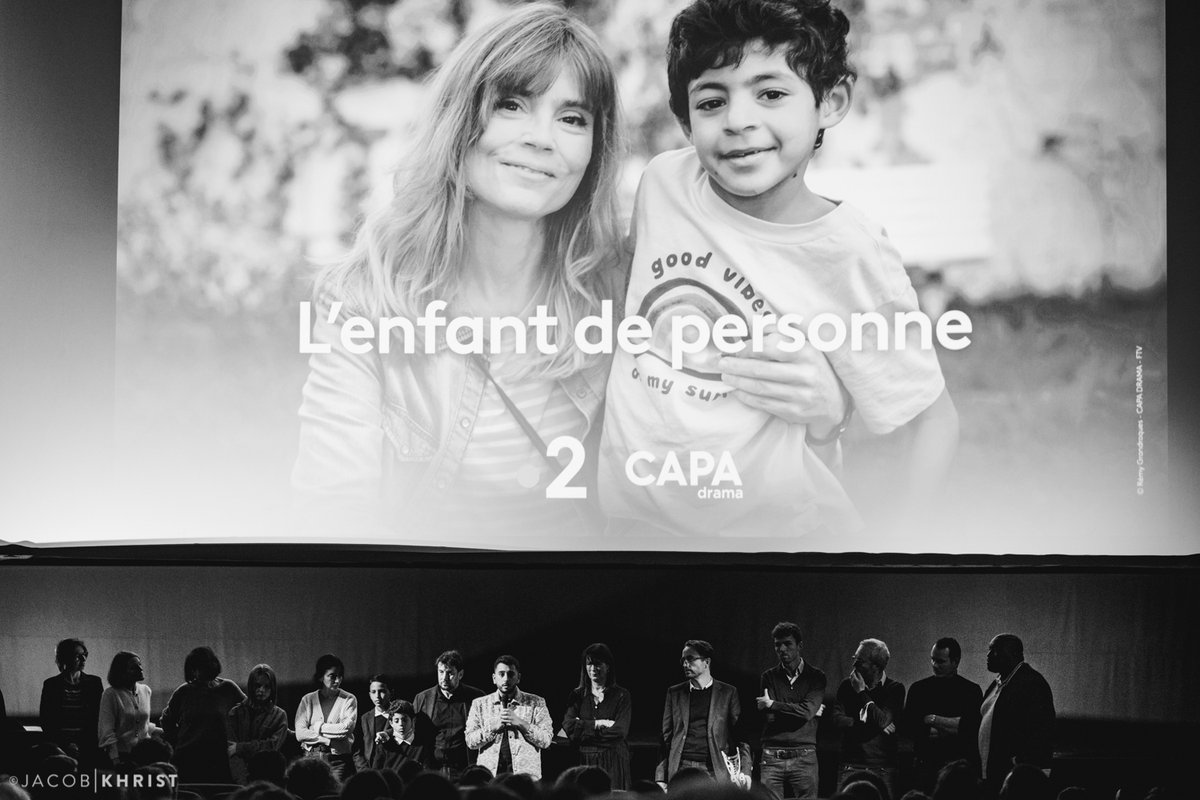 JacobKhrist's tweet photo. Beaucoup d'émotions lors de la soirée de projection du film d'Akim Isker, « L’enfant de personne », adaptée d'après l’ouvrage autobiographique « Dans l’enfer des foyers » de Lyes LOUFFOK en collaboration avec Sophie BLANDINIERES. https://t.co/xCZ4NeiVDd Merci du fond du cœur ! https://t.co/xbdFPvtECN