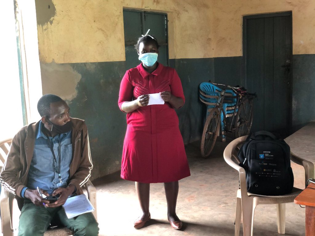 reachahand's tweet photo. “I joined @reachahand in 2019 as response to a call  for peer educators who were to be trained on using the @SAUTIplus e-referral system.

I am now a Health worker attached to Kigorobya  HCIV.”

~Birungi Dallen, #UDecideUg Peer educator @reachahand 

#RAHUimpact 
@UNFPAUganda https://t.co/5SGhZZFIJk