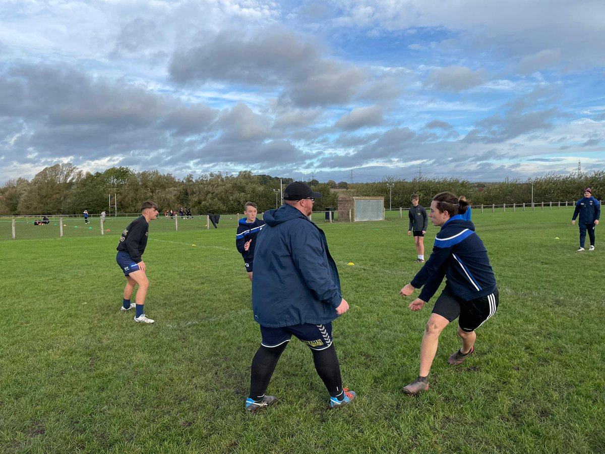 WTComFoundation's tweet photo. โ
๐จ๐ป๐ฑ๐ฒ๐ฟ-๐ญ๐ฑ/๐ญ๐ฒ๐
โ
๐๐ถ๐ฟ๐น๐
Finishing off our Player Development Centres for October with two more sessions down at Shaw Cross today! โ
#WTCF | #TrinityPathwayโ๏ธ https://t.co/FtUOZncQmB