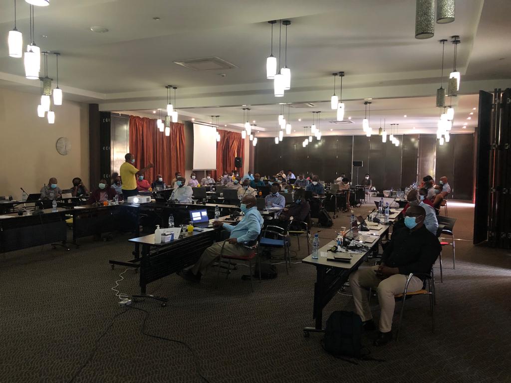 ECSA_HC's tweet photo. For #sustainability and #improvement in #health_service_delivery for #TB @SATBHSS_Project is hosting the #lab_&_surveillance, #continuum_of_care, #Research & #M&E #communities_of_practice meetings in #Ndola, #Zambia. #Zambia; #Lesotho; #Mozambique & #Malawi participate. https://t.co/tZNeC0pzpq