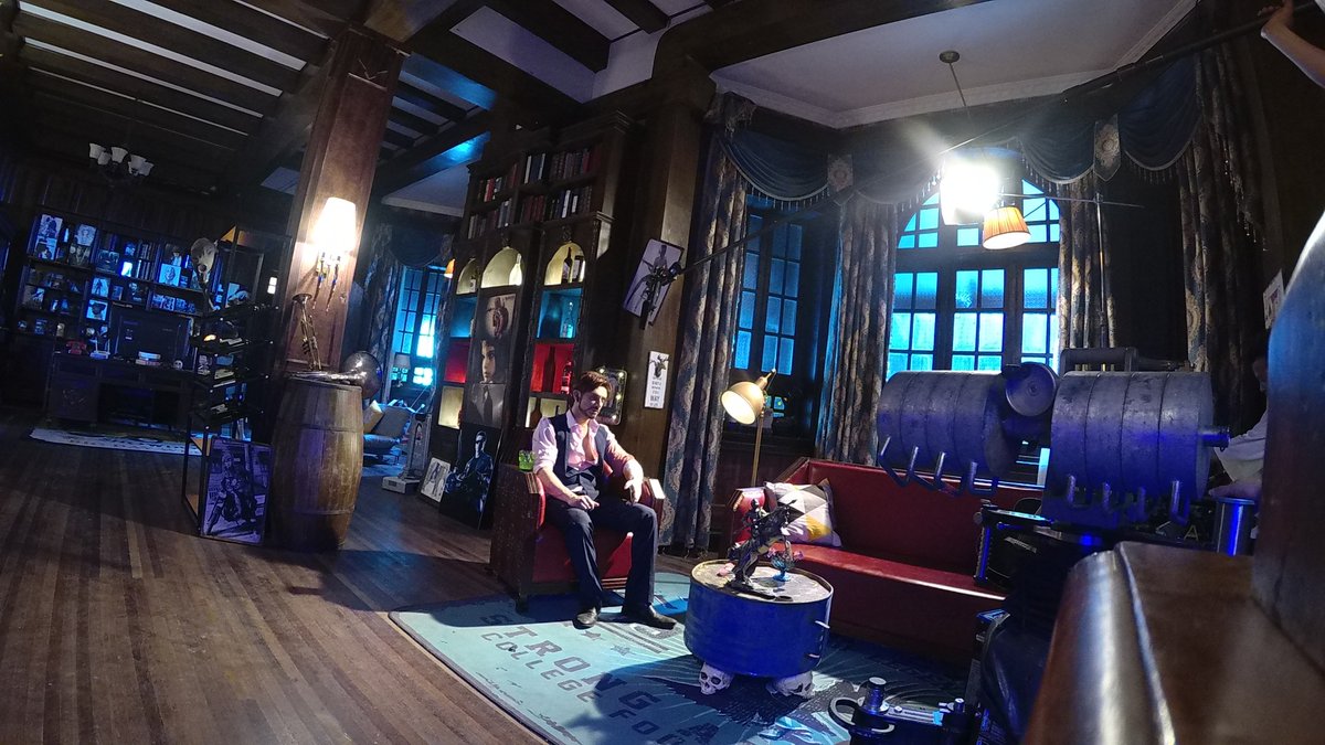 ChrisBachini's tweet photo. One of the amazing sets I had created for #ESCALATION! Too bad the scene I shot could not be included in the final film. That was one of the most emotional scenes I had ever shot. #cuttingfloor #movieset #escalationshortfilm #horrorshortfilm #christianbachiniescalation https://t.co/jRk63GzIW8
