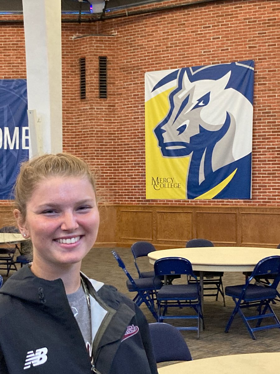 PaBatbusters's tweet photo. 🥎🥎COMMITMENT ALERT 🥎🥎 Congratulations to our very own 2022 C/OF Daedra VanLuvanee on her verbal to play softball at Mercy College. She has been accepted into the Buisness Honors program!! We are so proud of you Daedra and can't wait to see what you do at Mercy!!! #proudcoach https://t.co/bS9N2V0Ynr