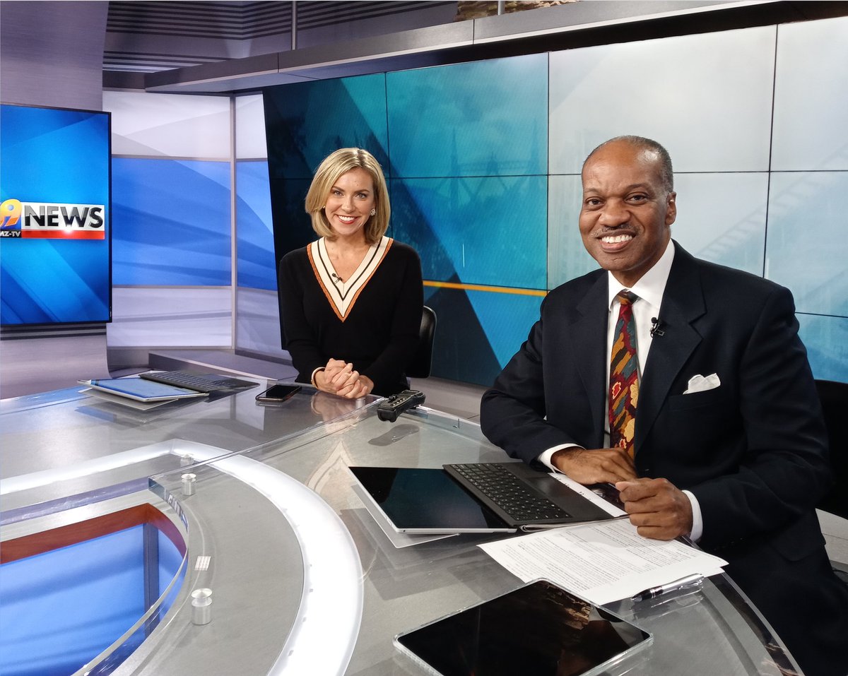 Fall season. Get into it. <a href="/EveTannery/">Eve Russo</a> <a href="/69News/">WFMZ-TV 69News</a>