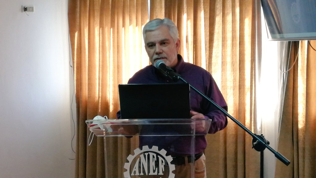 #Ahora | En su discurso inaugural el presidente de la #ANEF, José Pérez Debelli, hace un llamado a fortalecer la Agrupación.
#AsambleaANEF