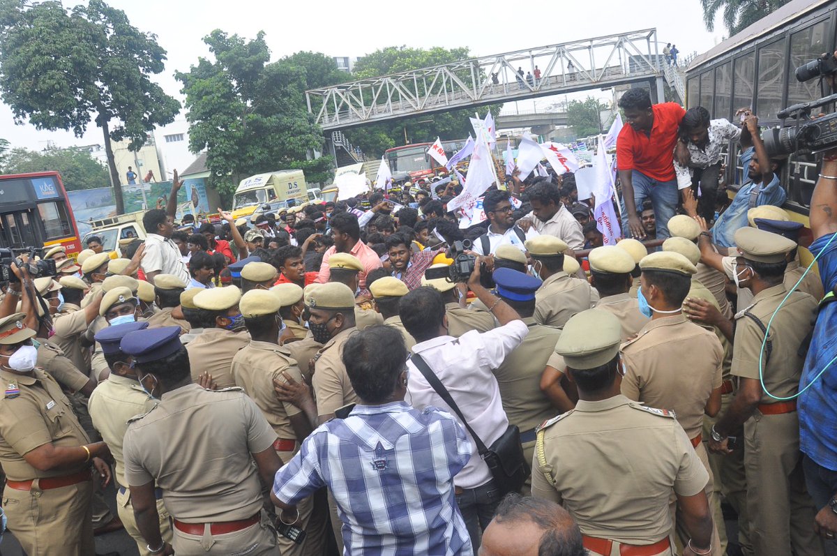 TamilnaduSfi's tweet photo. #RejectNEET
#BanNEET #RejectNEP
#SFI https://t.co/ws3RJRIWn6