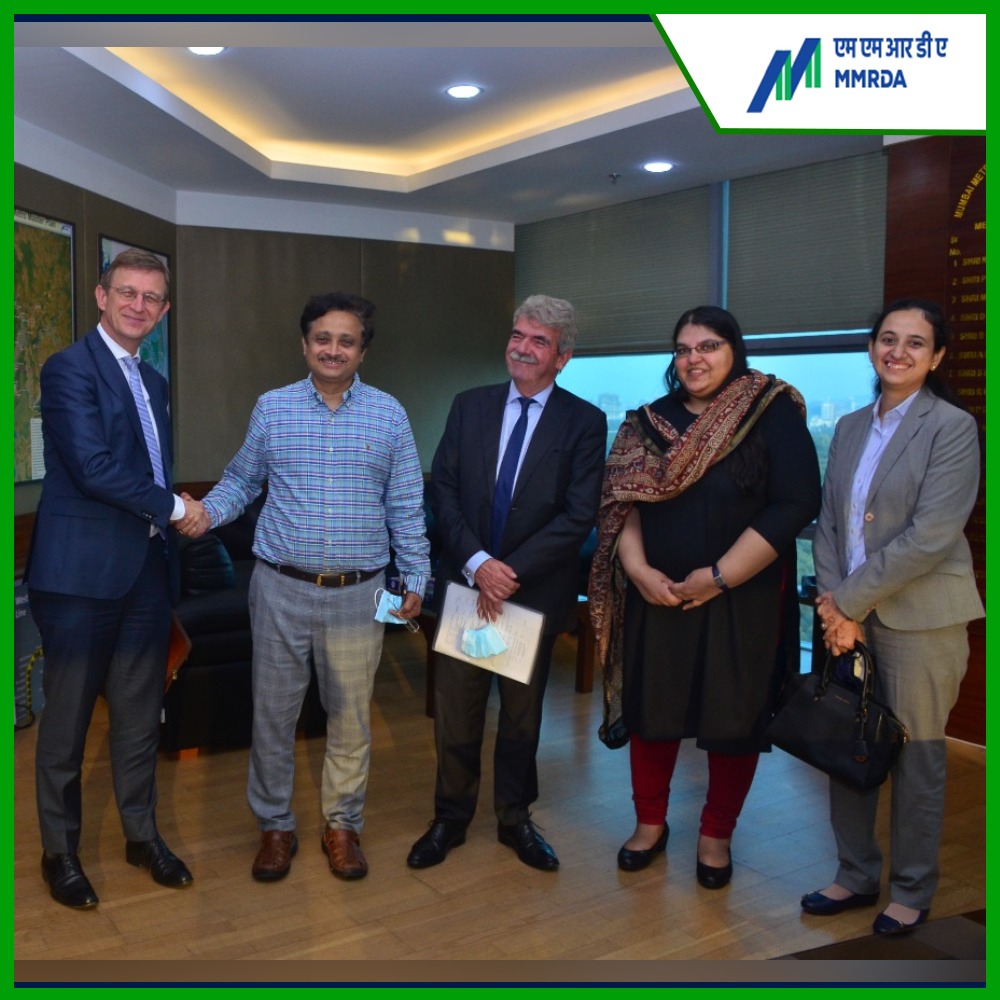 MMRDAOfficial's tweet photo. #MMRDAUpdate
Today, we were glad to welcome a delegation from the KfW Development Bank (Germany) to the MMRDA Office at BKC.
Shri S.V.R. Srinivas IAS, Metropolitan Commissioner, held a productive meeting with Mr. Stephan Opitz & the KfW Development Bank, Frankfurt, Germany... https://t.co/lYlcOpfVYi