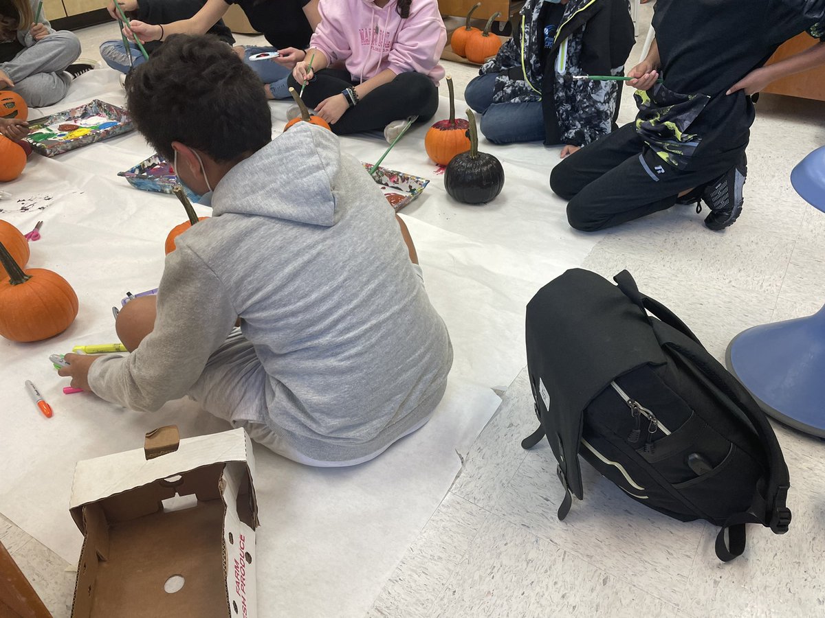 ESOL @ Holmes tweet media