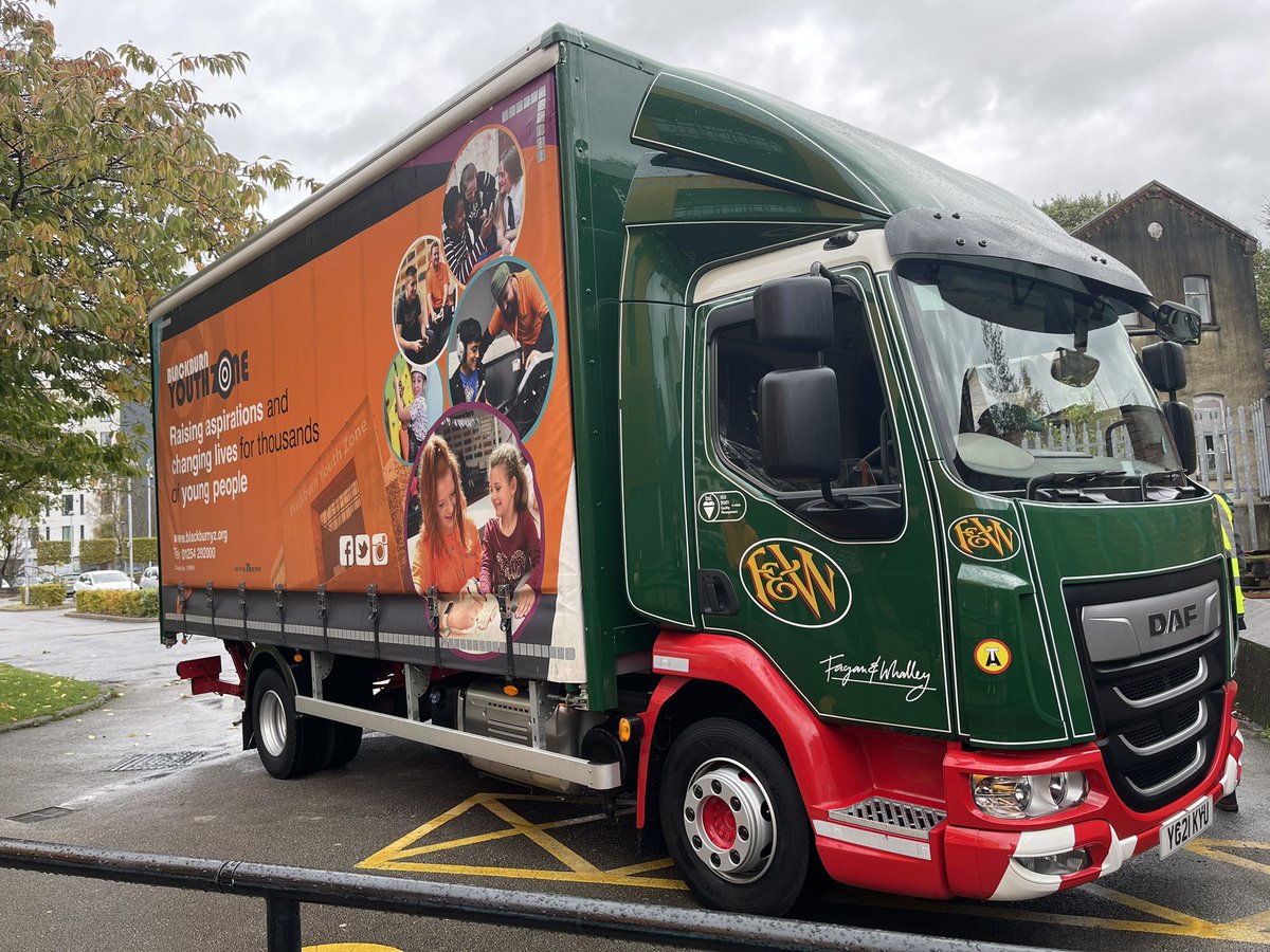 BDYouthZone's tweet photo. The big reveal!! Our BYZ @FaganWhalley truck!!  Look out for it on your travels! 🚛🚚🚛 #NationalLorryWeek #beepbeep https://t.co/ZBgWGqsnk1