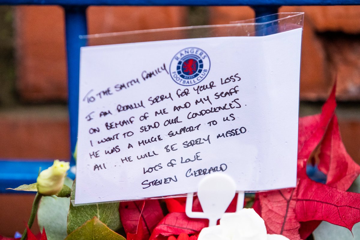 RangersFC's tweet photo. Club Directors, staff and players laid a wreath at Ibrox earlier today in tribute to Walter Smith. https://t.co/IhCNxIs68q