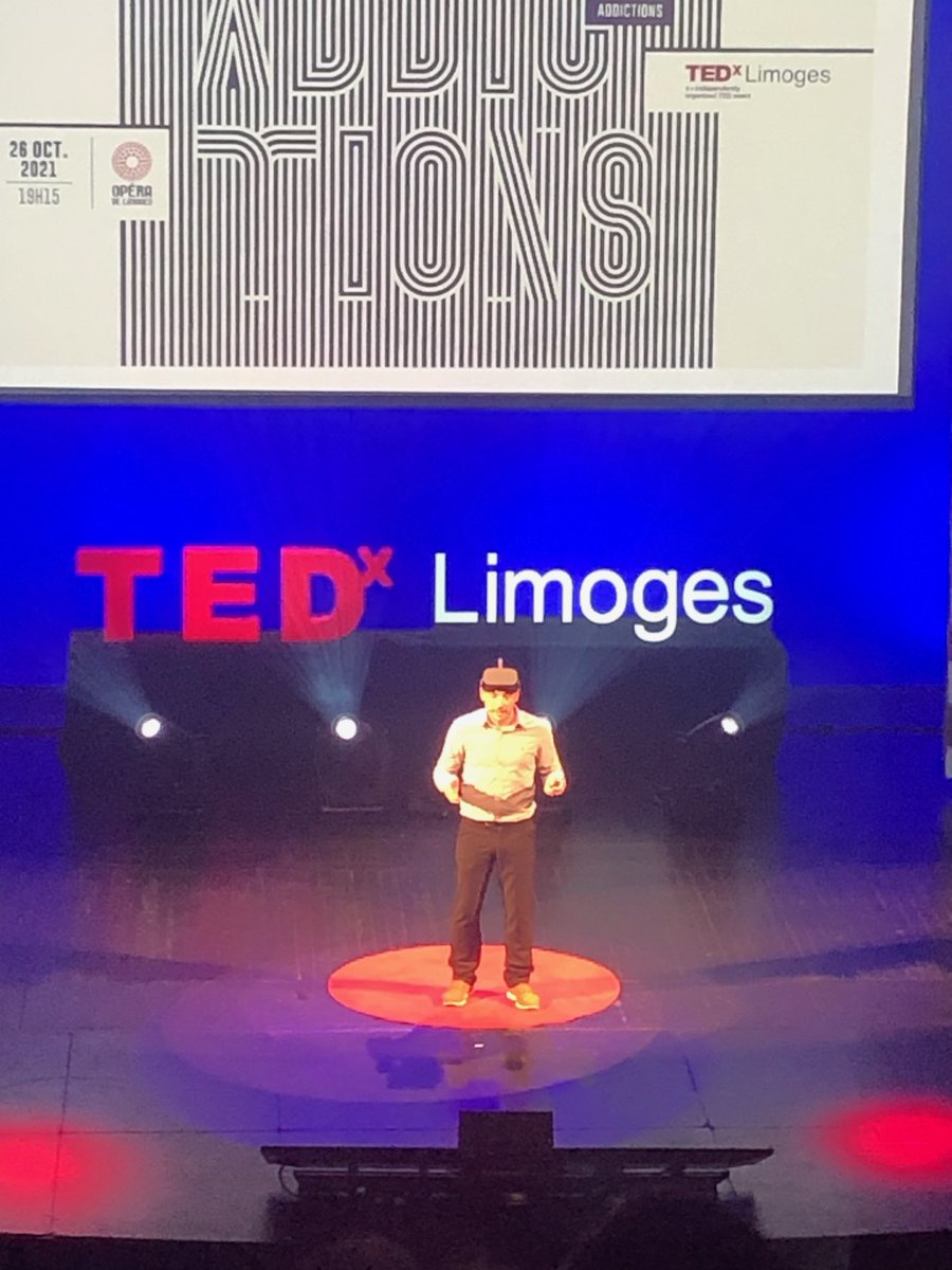aperroch's tweet photo. Très fier d'avoir participé hier au @TEDxLimoges 2021 sur le thème de l'addiction

Mon sujet "la réalité virtuelle, vers une mort sociale programmée ?"

+ de 1000 personnes à @OperaLimoges

Merci aux organisateurs pour cette superbe aventure 🙏

#VR #CSVS #addiction #Metaverse https://t.co/8ZeIF7TnIW