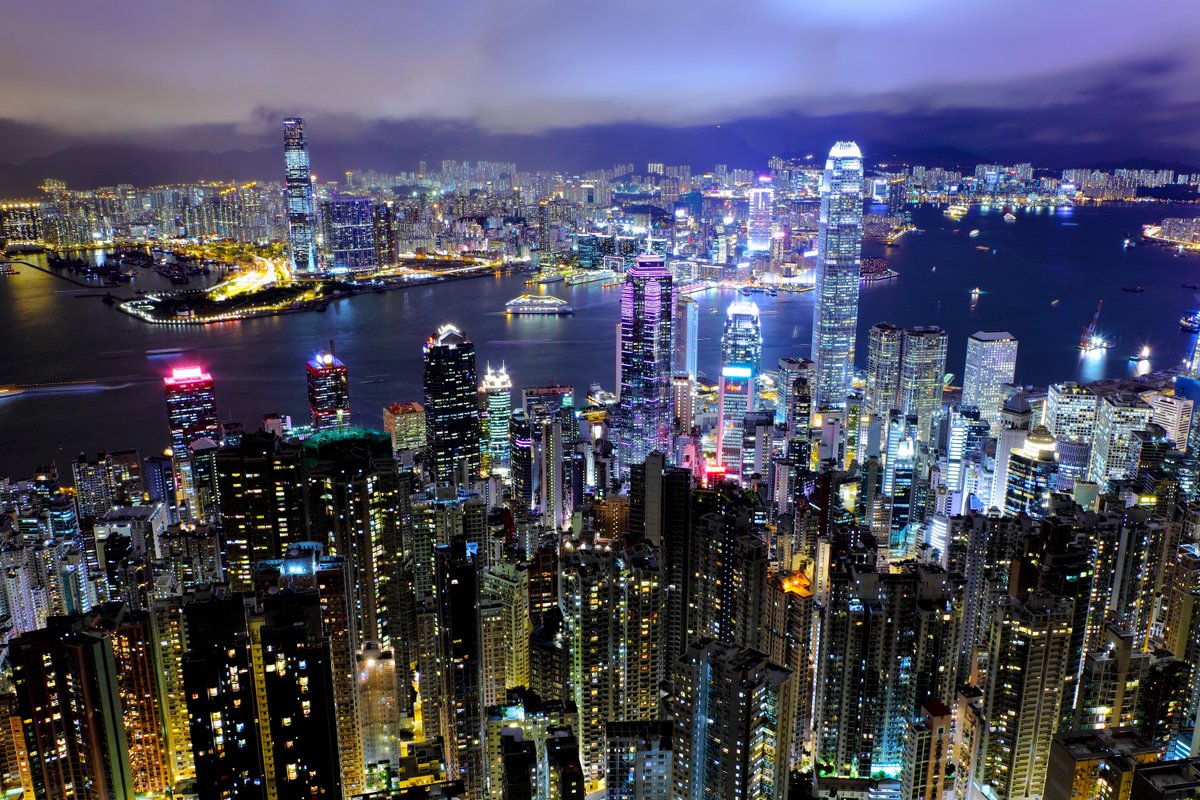 OceansTravel's tweet photo. Travel Hong Kong! Visit the Beautiful sights of the sprawling metropolis which is Hong Kong! With Chinese roots, some British influences, and a dash of hyper-capitalism, Hong Kong is a magical place to visit. It is a place to enjoy, no matter who you are.

#Travel #HongKong #uk https://t.co/3TioeBxWSM
