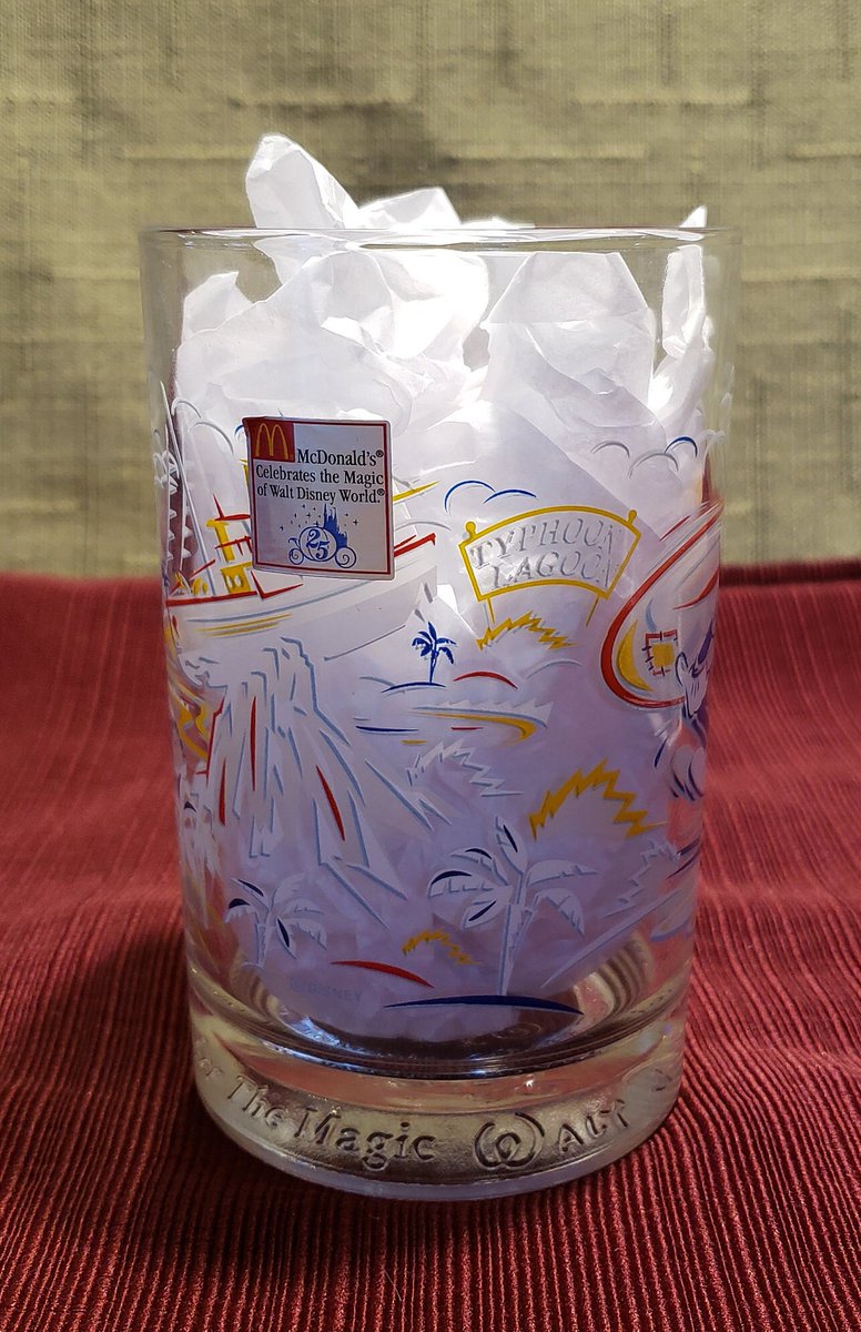 atticesoterica's tweet photo. Vintage McDonald's Clear Water/Drinking Glass With Original Sticker And Brochure With Goofy and 25th Anniversary Of Walt Disney World https://t.co/4fbQpfvx5b  #RememberTheMagic https://t.co/YSJdEvJiAa