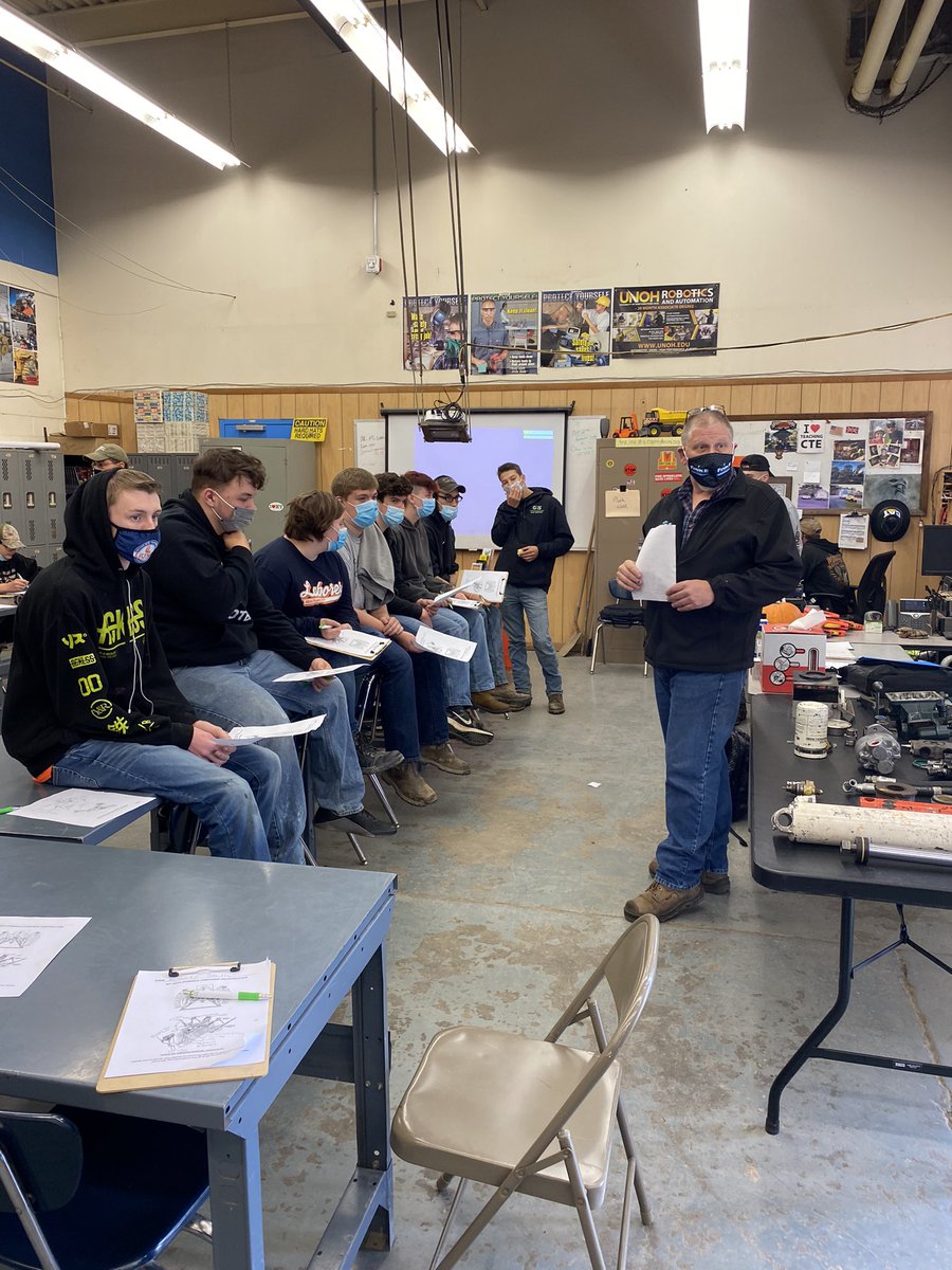 MattWardSchoCTE's tweet photo. Students are getting an education from Cobleskill College today- Hydraulic workforce development training. https://t.co/GIRgmvuqOq