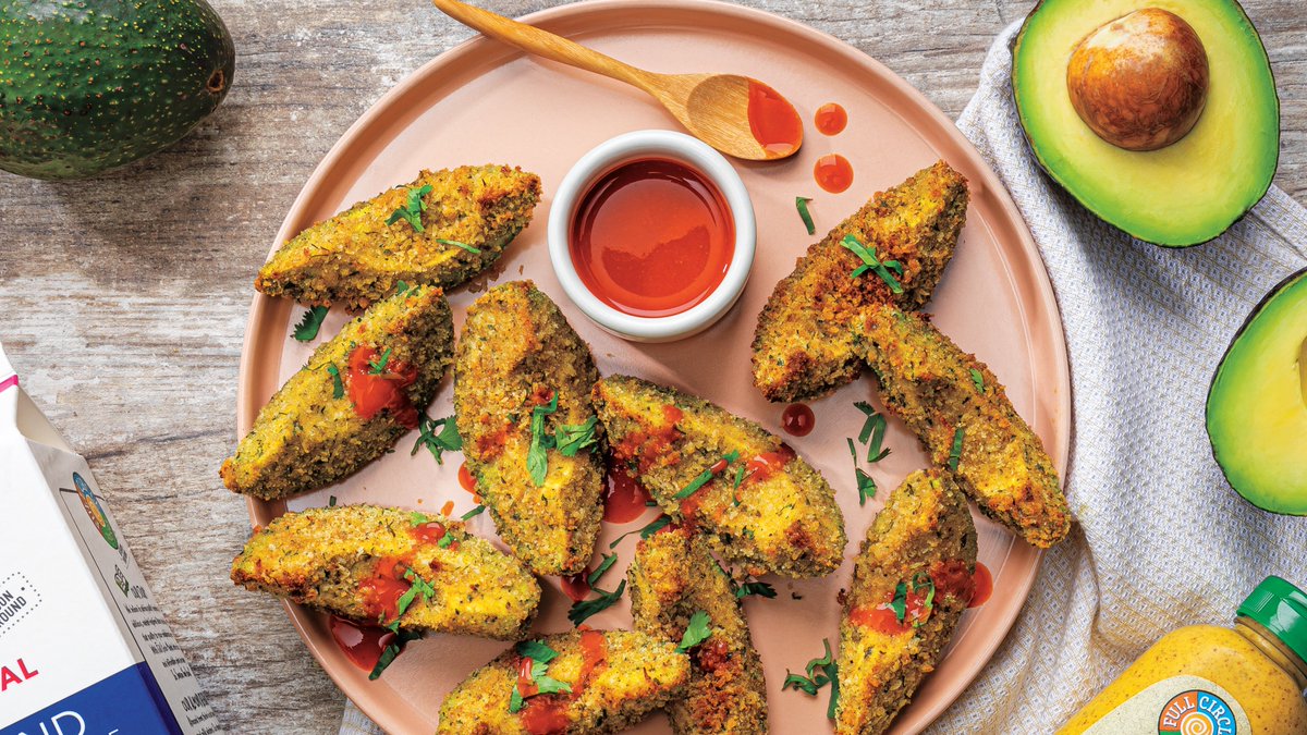 In honor of World Vegan Day, try out a new recipe for delicious, healthy spreads like these Oven-Baked Avocados! 🥑🍴

Find the full recipe on our blog. 

#WorldVeganDay #avocados #healthyliving #yum