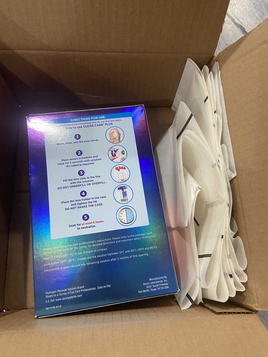 NanaKPrice's tweet photo. @SamsClub please don’t send your trash in my order….😒 https://t.co/d2yiJ8IotC