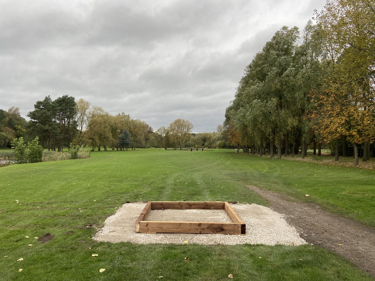 birchwoodgreens's tweet photo. New winter artificial sleeper tee beds built on holes 13,14,16 &amp; 17 @Birchwood1 now just for some in fill and some leaf 🍁 blowing https://t.co/HWRXo8F4F8
