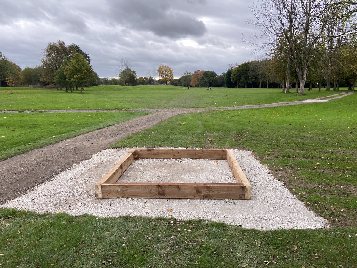 birchwoodgreens's tweet photo. New winter artificial sleeper tee beds built on holes 13,14,16 &amp; 17 @Birchwood1 now just for some in fill and some leaf 🍁 blowing https://t.co/HWRXo8F4F8