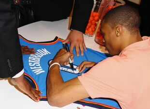 Russ is indeed a lefty and only shoots a basketball like Bron with his right hand. I did not know this ,not sure many ppl did.